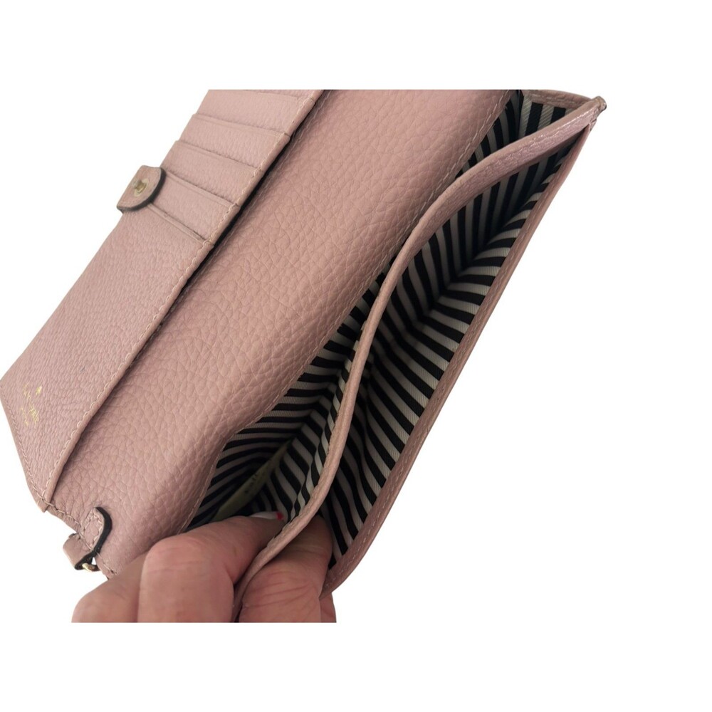 Kate Spade Light Pink Wallet with Zipper and‎ License Pocket